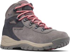 hiking-shoes-04